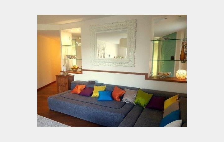 Annonces DOUVAINE : Appartement | DIVONNE-LES-BAINS (01220) | 103 m2 | 0 € 