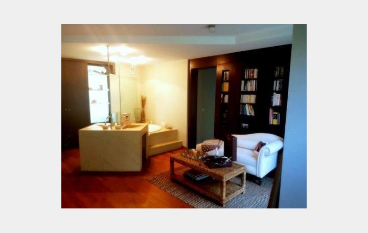 Annonces DOUVAINE : Appartement | DIVONNE-LES-BAINS (01220) | 103 m2 | 0 € 
