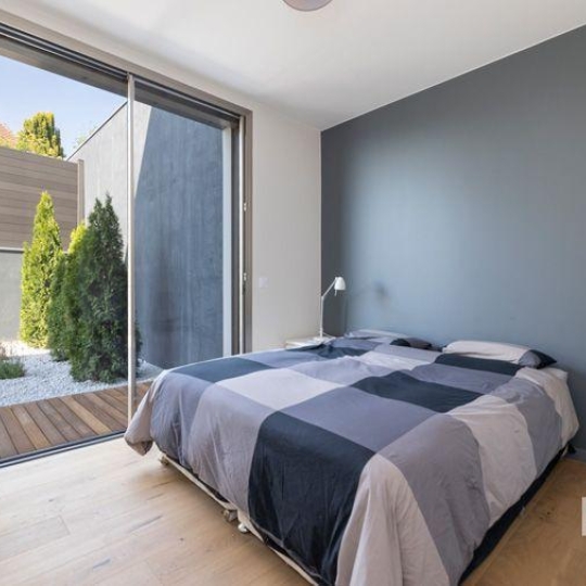  Annonces DOUVAINE : Appartement | DIVONNE-LES-BAINS (01220) | 135 m2 | 1 100 000 € 