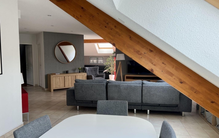 Annonces DOUVAINE : Appartement | DIVONNE-LES-BAINS (01220) | 148 m2 | 670 000 € 